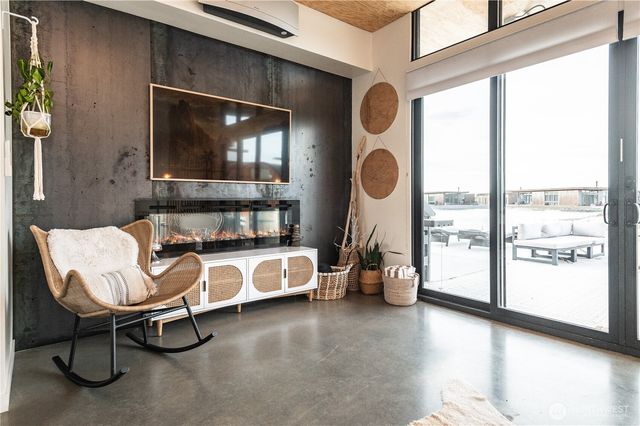 23584 Gorge Loop Drive, Quincy, WA 98848