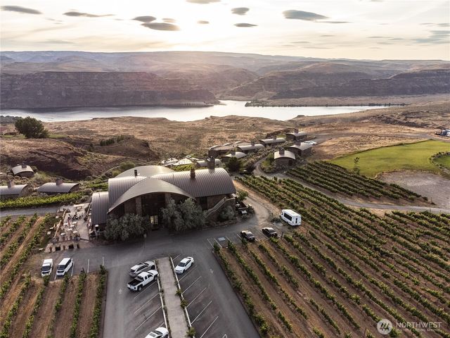 23584 Gorge Loop Drive, Quincy, WA 98848