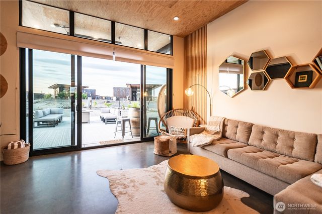 23584 Gorge Loop Drive, Quincy, WA 98848