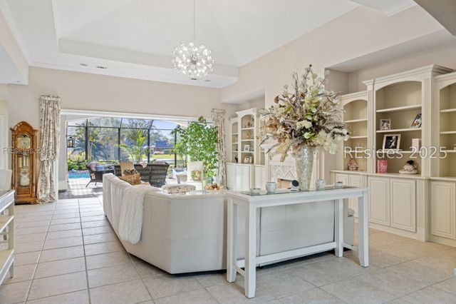 93 Clifton Dr, Bluffton, SC 29909