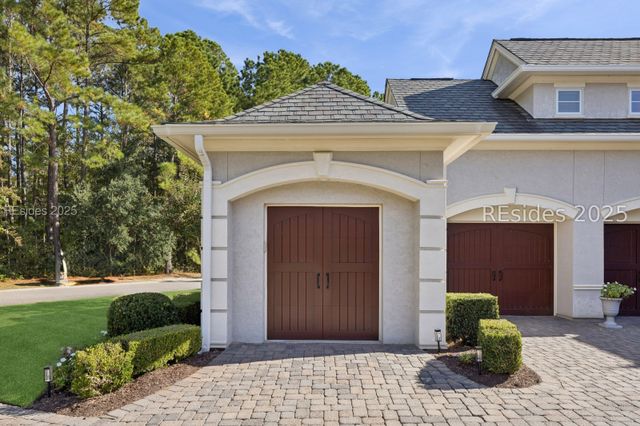 93 Clifton Dr, Bluffton, SC 29909