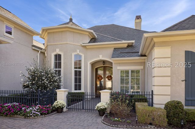 93 Clifton Dr, Bluffton, SC 29909