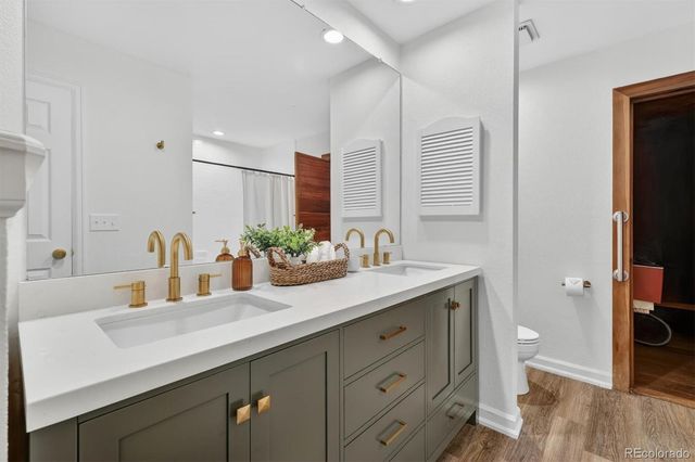 13611 E Evans Avenue, Aurora, CO 80014