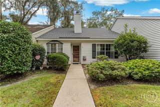 10 Longview Bluff Drive E, Savannah, GA 31419