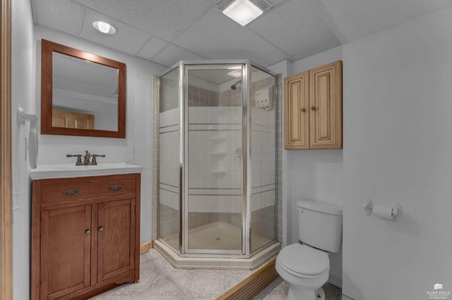 3213 Highland Circle, Manhattan, KS 66503