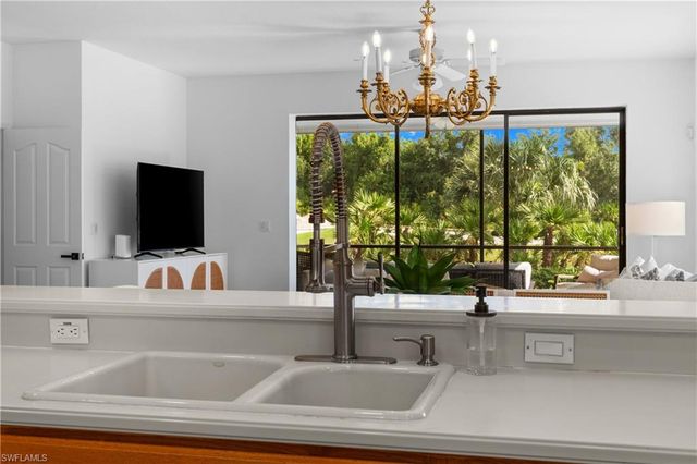 5805 Grande Reserve WAY 1102, Naples, FL 34110
