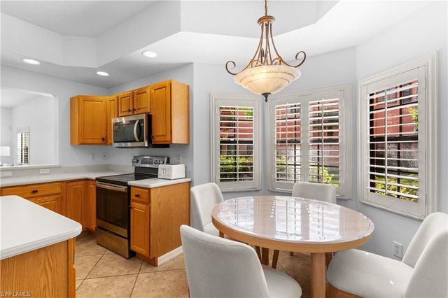 5805 Grande Reserve WAY 1102, Naples, FL 34110