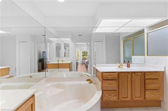 5805 Grande Reserve WAY 1102, Naples, FL 34110