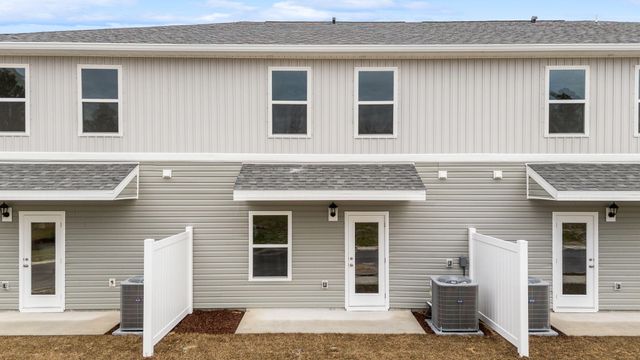 33 S Main Deck Drive, Freeport, FL 32439
