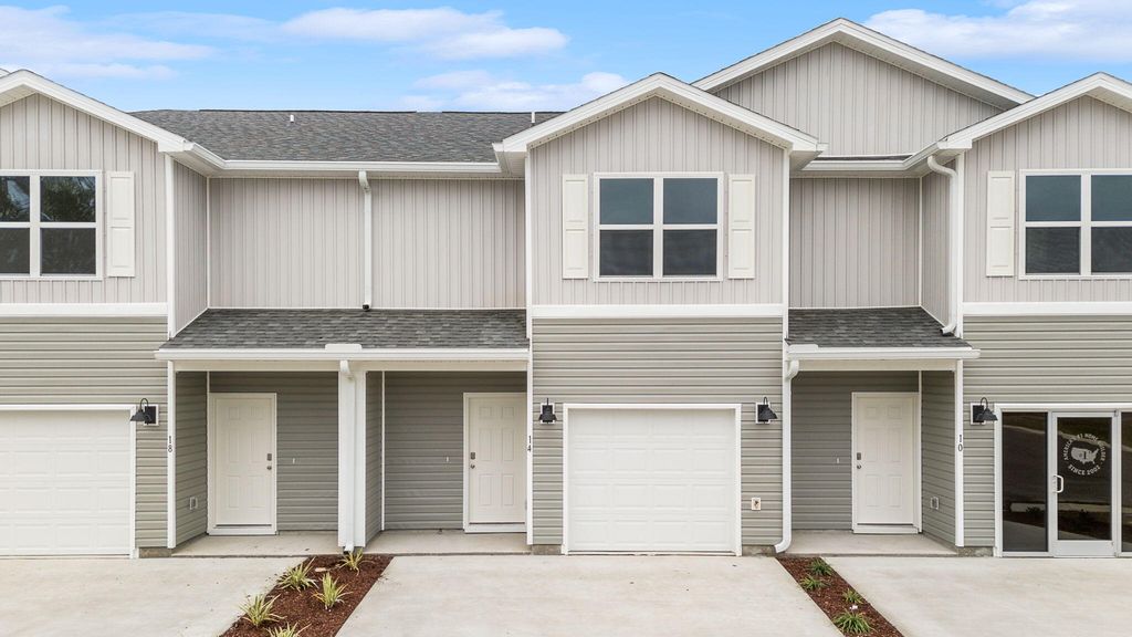 33 S Main Deck Drive, Freeport, FL 32439