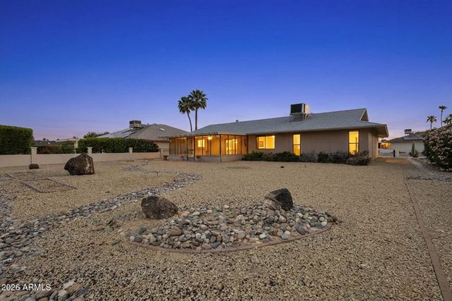 20407 N SKYLARK Drive, Sun City West, AZ 85375