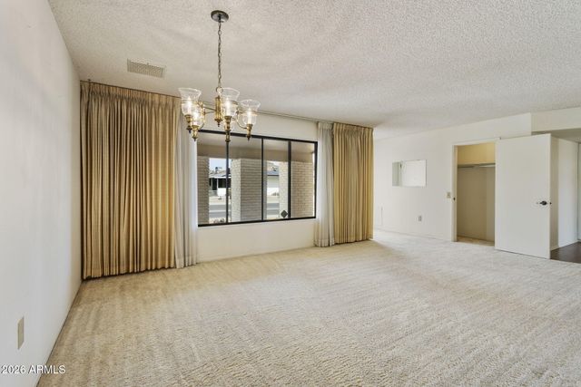 20407 N SKYLARK Drive, Sun City West, AZ 85375