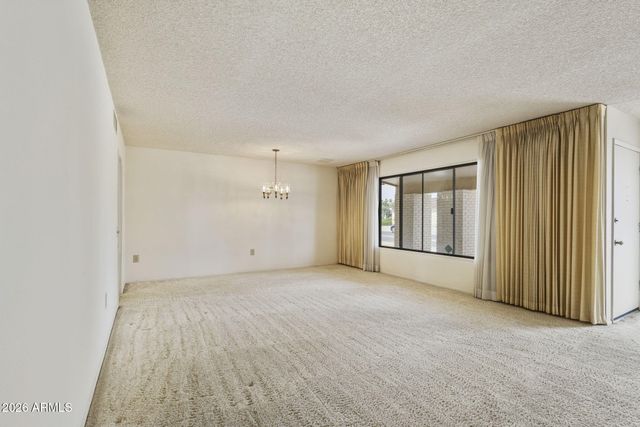 20407 N SKYLARK Drive, Sun City West, AZ 85375