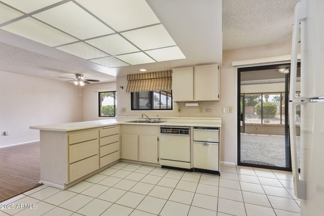20407 N SKYLARK Drive, Sun City West, AZ 85375
