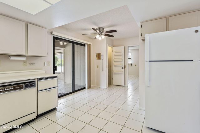 20407 N SKYLARK Drive, Sun City West, AZ 85375