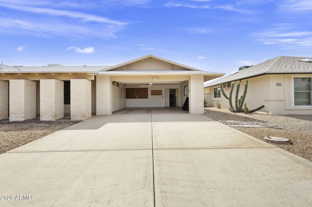 20407 N SKYLARK Drive, Sun City West, AZ 85375