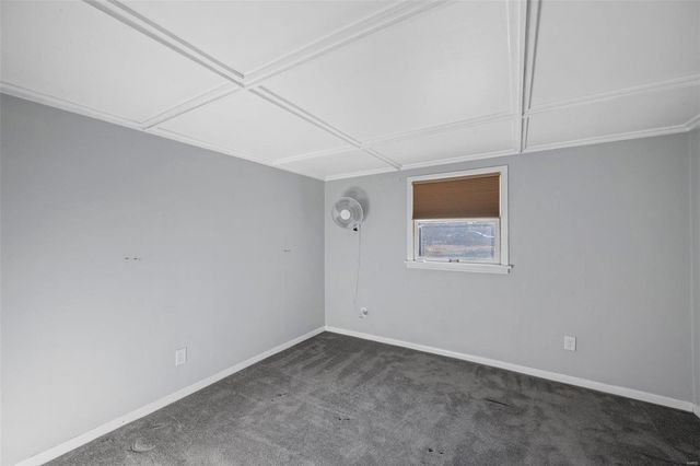 4511 Jamieson Ave, St Louis, MO 63109