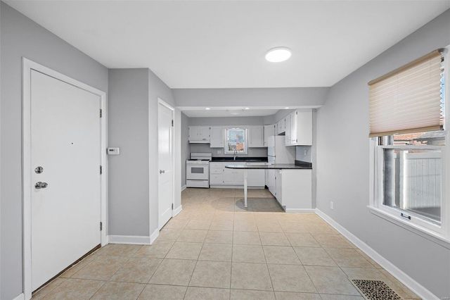4511 Jamieson Ave, St Louis, MO 63109
