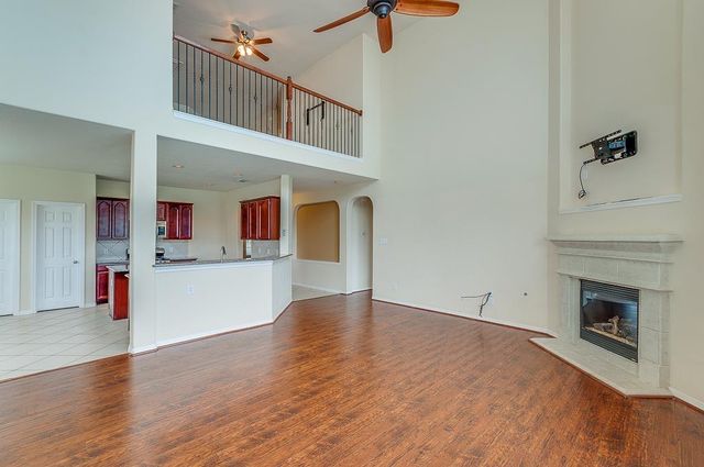 5007 Jade Cove Court, Sugar Land, TX 77479