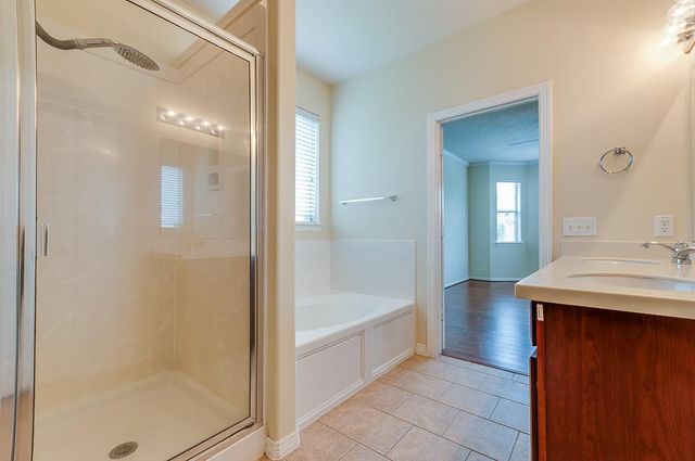 5007 Jade Cove Court, Sugar Land, TX 77479