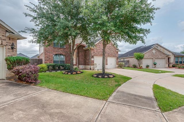 5007 Jade Cove Court, Sugar Land, TX 77479