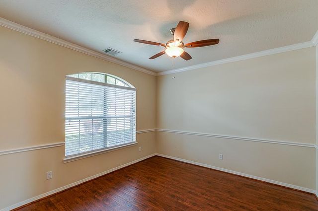 5007 Jade Cove Court, Sugar Land, TX 77479