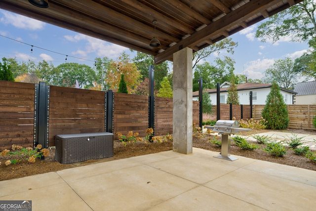 42 Becker Place NW, Atlanta, GA 30307