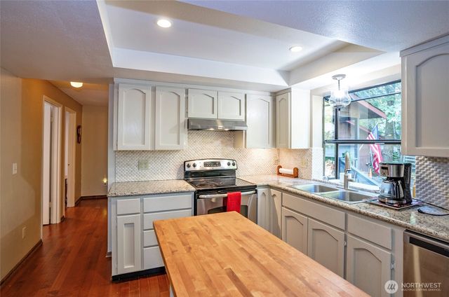 33605 SE Kent Kangley Road, Ravensdale, WA 98051