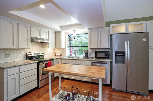 33605 SE Kent Kangley Road, Ravensdale, WA 98051