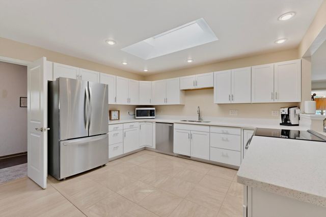 10009 Trevino Loop NW, Albuquerque, NM 87114