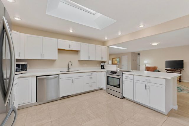 10009 Trevino Loop NW, Albuquerque, NM 87114