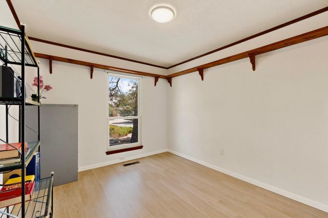 10009 Trevino Loop NW, Albuquerque, NM 87114