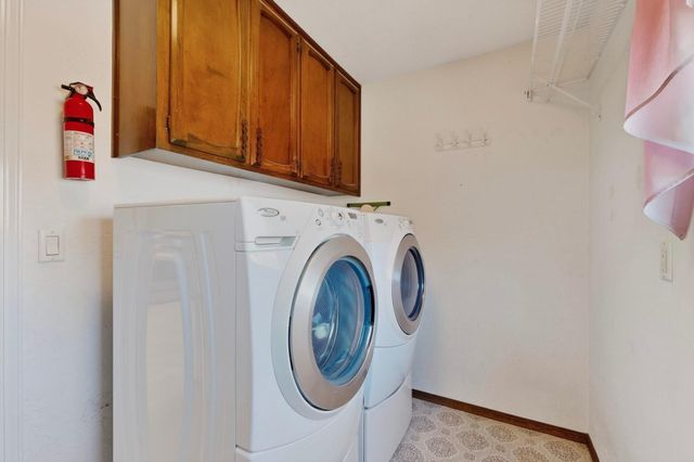 10009 Trevino Loop NW, Albuquerque, NM 87114