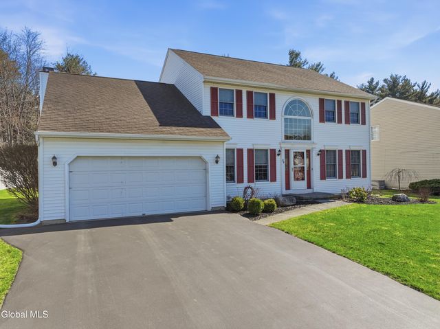 24 Squire Road, Colonie, NY 12304