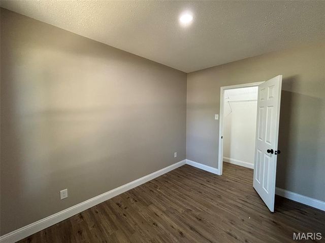 3938 Hirondelle Lane, Florissant, MO 63034