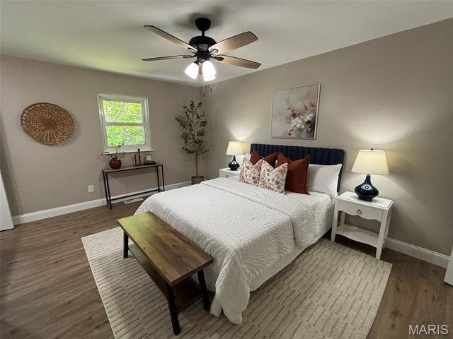3938 Hirondelle Lane, Florissant, MO 63034