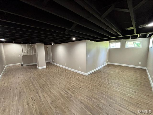 3938 Hirondelle Lane, Florissant, MO 63034
