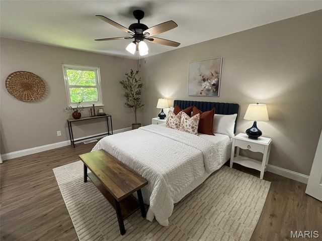 3938 Hirondelle Lane, Florissant, MO 63034