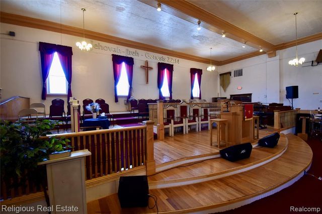 5646 Lawton Street, Detroit, MI 48208