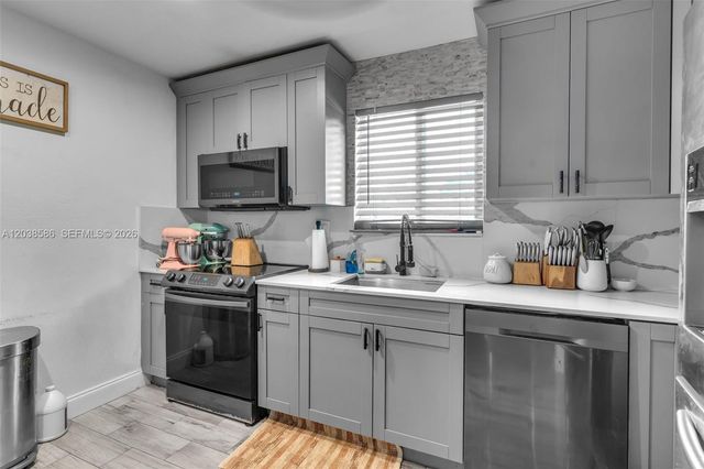 3510 SW 87th Avenue, Miami, FL 33165