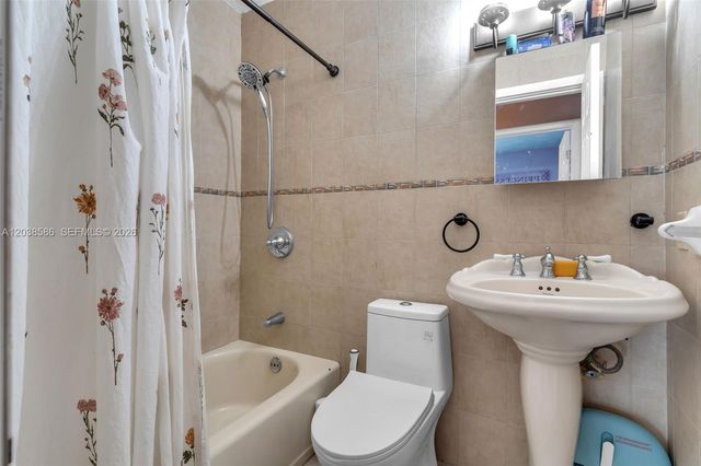 3510 SW 87th Avenue, Miami, FL 33165