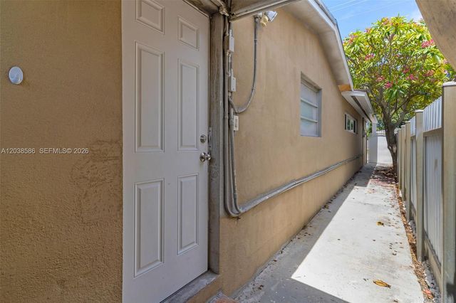 3510 SW 87th Avenue, Miami, FL 33165