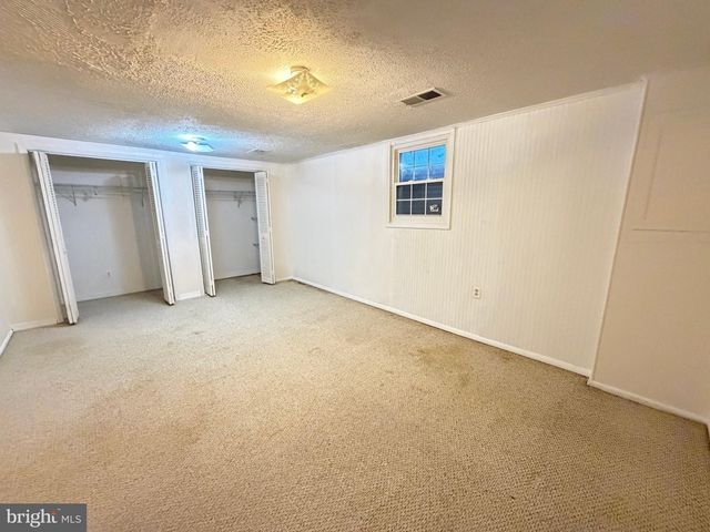 5055 TIBBITT LN, Burke, VA 22015