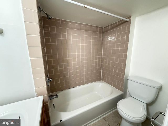 5055 TIBBITT LN, Burke, VA 22015