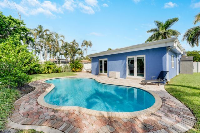 2210 NE 51ST Street, Lighthouse Point, FL 33064