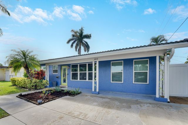 2210 NE 51ST Street, Lighthouse Point, FL 33064