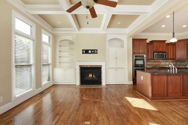 2010 Heathermere Way, Roswell, GA 30075