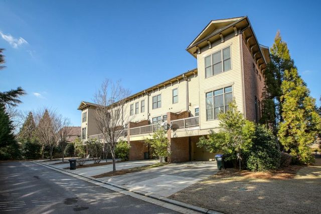 2010 Heathermere Way, Roswell, GA 30075