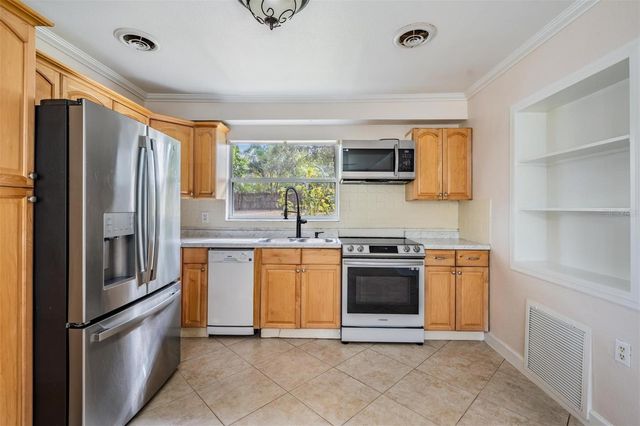 1373 PINEBROOK DRIVE, Clearwater, FL 33755