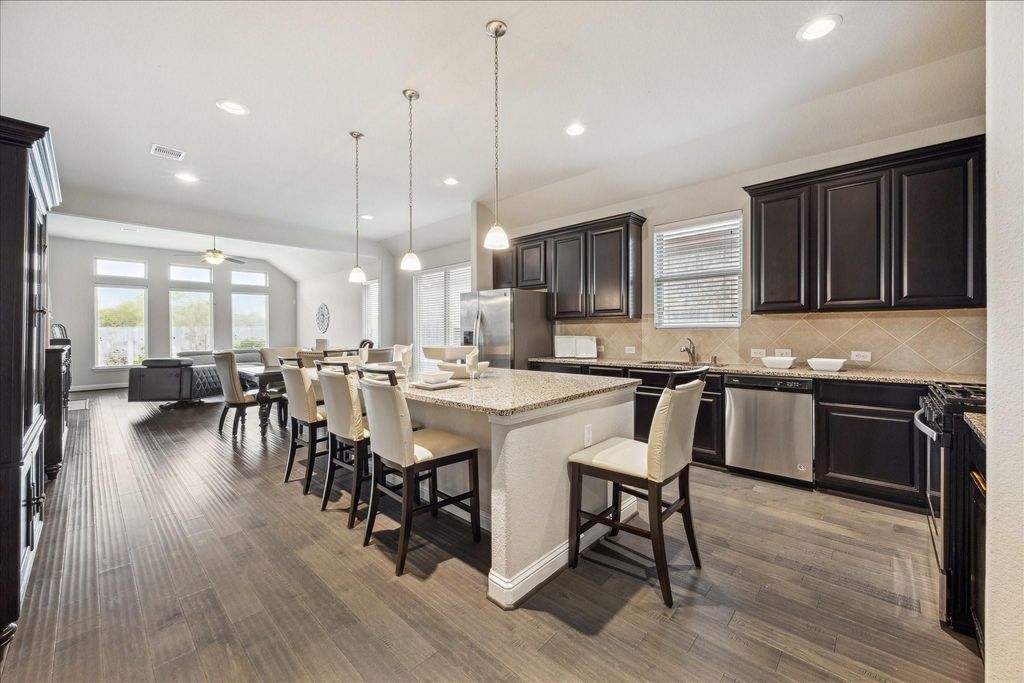 13235 Alcott Forest Lane, Rosharon, TX 77583